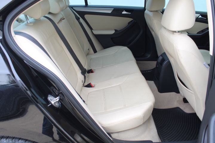 Used Car 2015 Volkswagen Jetta  For Sale Under $12,000 In Georgetown, Texas