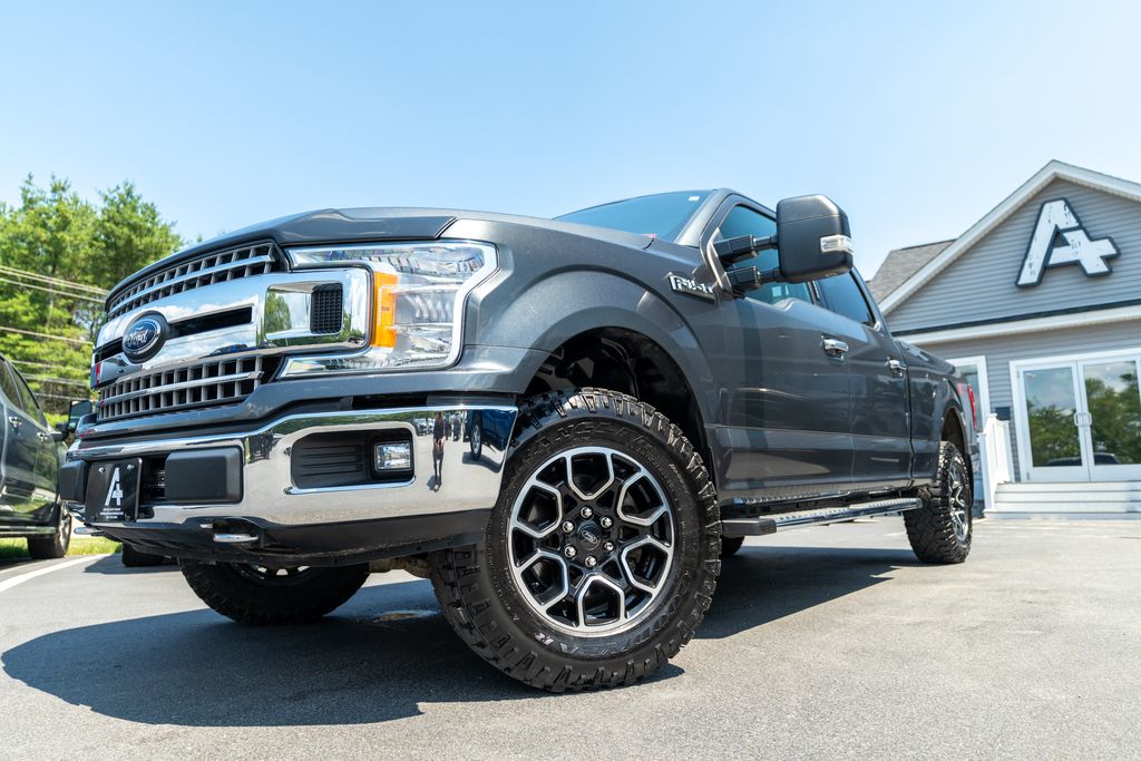 Ingot Silver Metallic 2019 Ford F-150 Pickup Truck Four-Wheel Drive Automatic