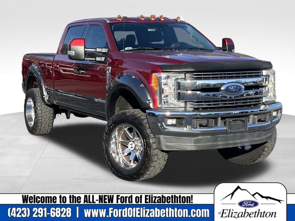 2017 Ford F-250 Super Duty Lariat Crew Cab 4WD