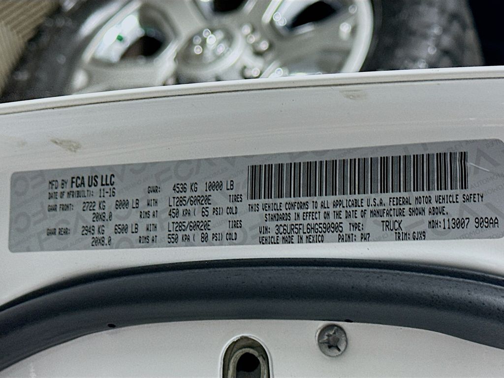 Used 2017 White Ram Laramie image 37