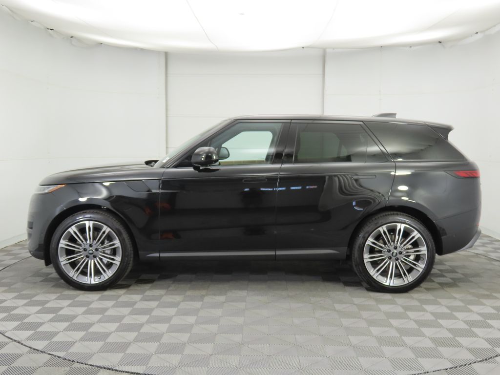 Thumbnail: 2025 Land Rover Range Rover Sport - 8