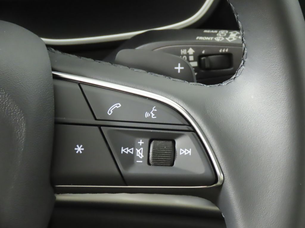 Thumbnail: 2025 Audi Q3 - 18