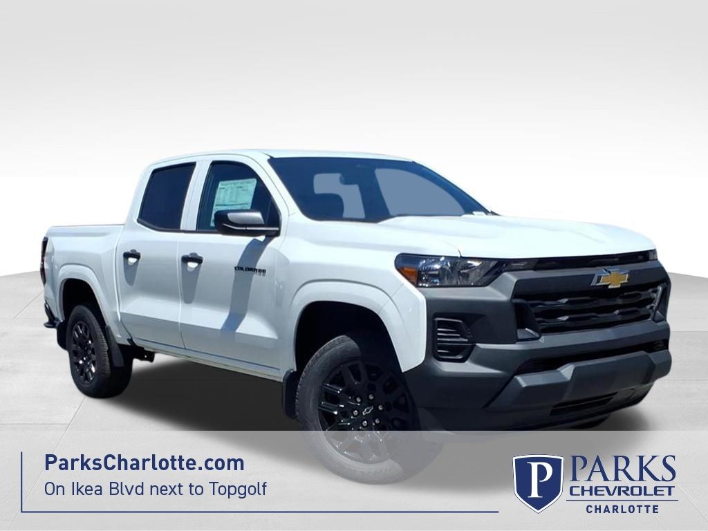 Summit White 2026 Chevrolet Colorado Pickup Truck 4X2 8-Speed Automatic