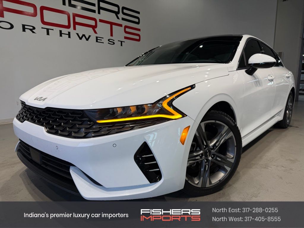 Glacial White Pearl 2022 Kia K5 EX FWD Sedan Front-Wheel Drive 8-Speed Automatic