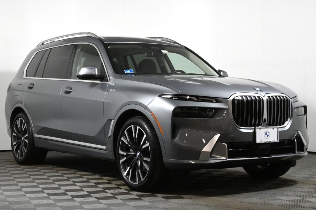 2025 BMW X7 xDrive40i 9