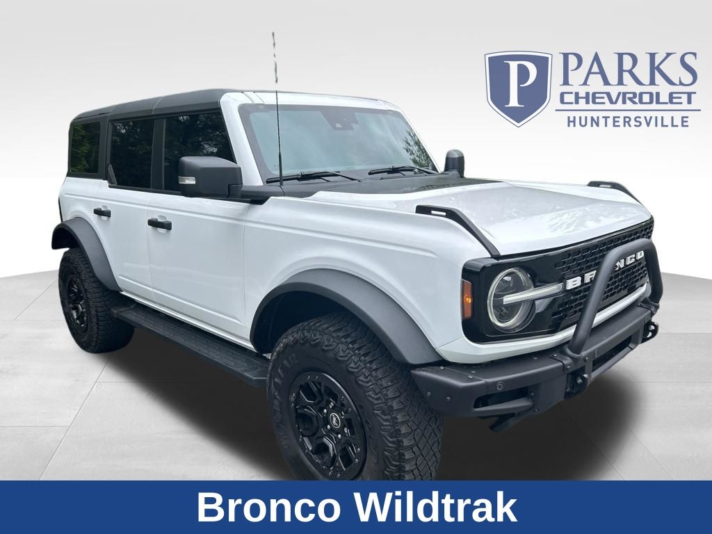 Oxford White 2023 Ford Bronco Wildtrak Advanced 4-Door 4WD SUV / Crossover Four-Wheel Drive Automatic