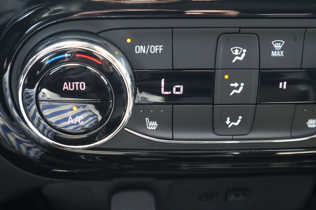 Thumbnail: 2026 Chevrolet Trax - 29