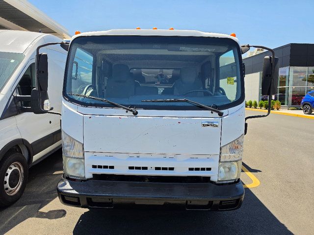 2014 Isuzu NPR-HD's photo