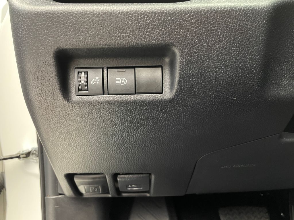 2022 Toyota RAV4 XLE 20