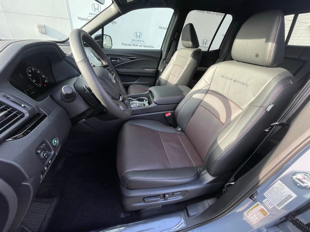 Thumbnail: 2025 Honda Ridgeline - 27