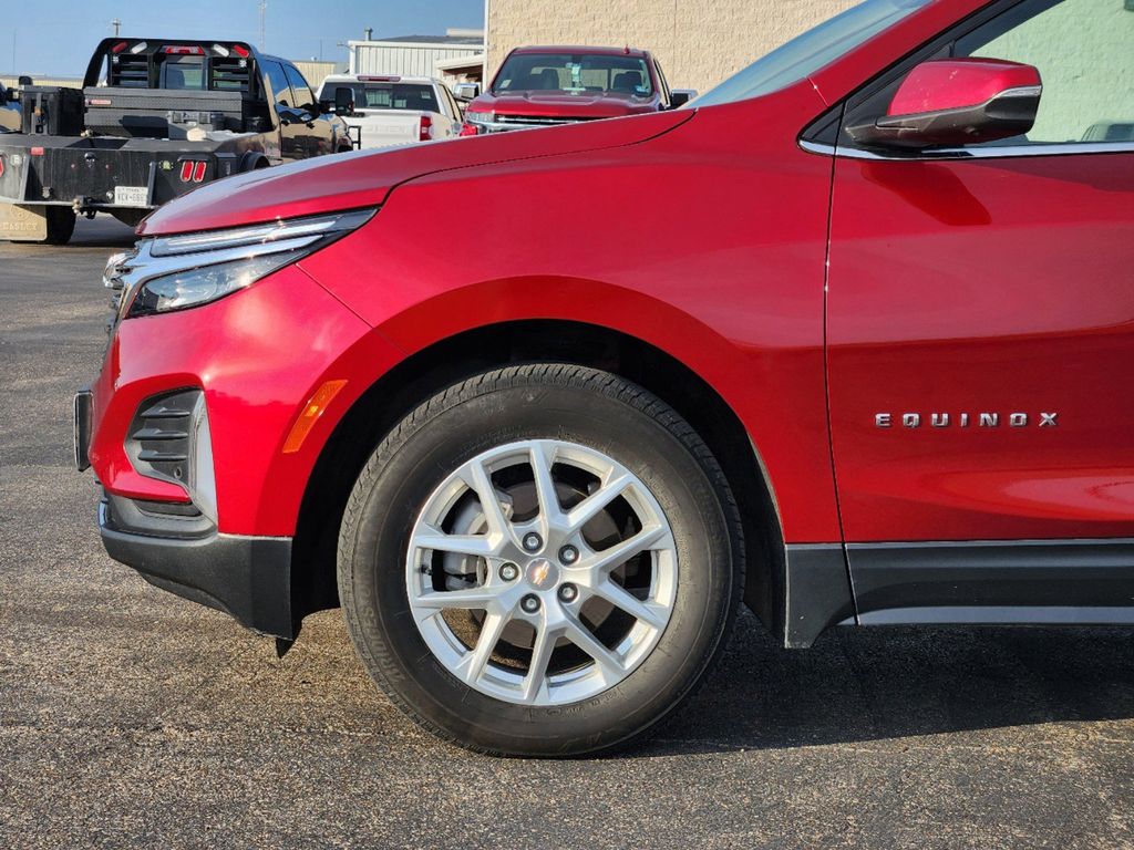 2022 Chevrolet Equinox LT 8