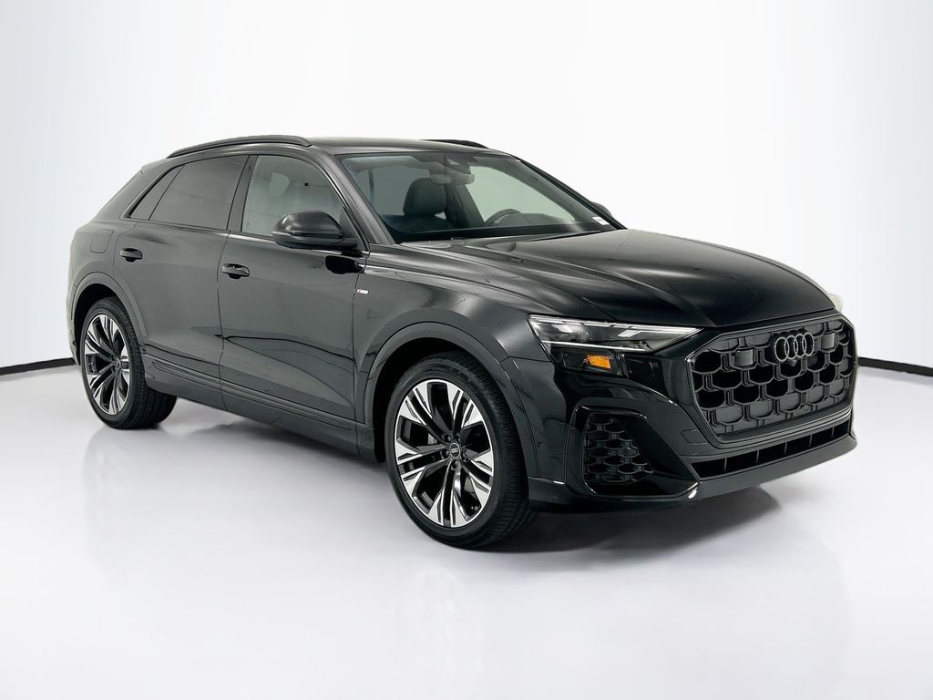 Thumbnail: 2026 Audi Q8 - 3