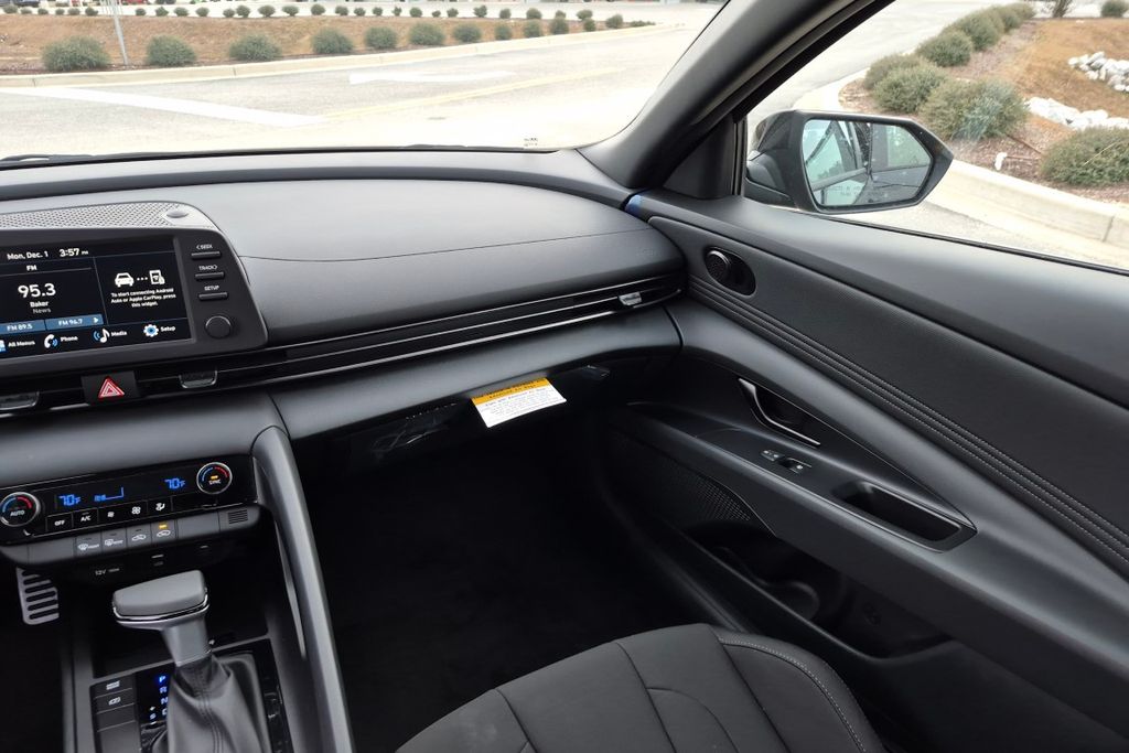 New 2026 Black Hyundai SEL Sport Plus image 20