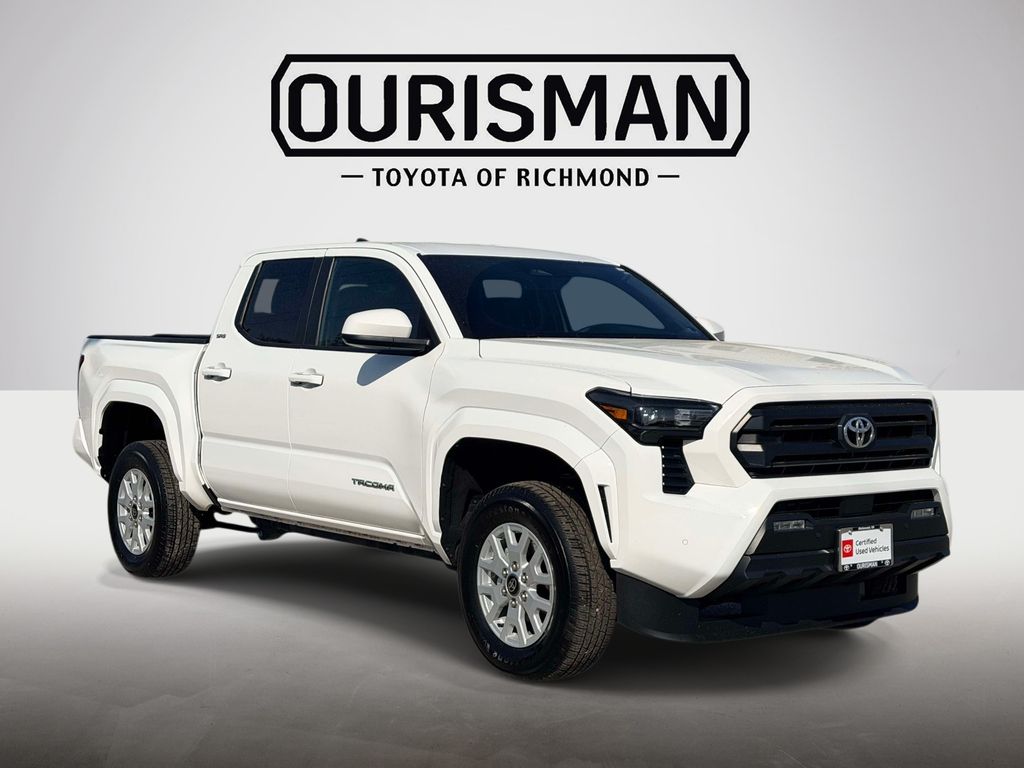 2025 Toyota Tacoma SR5 Double Cab 4WD