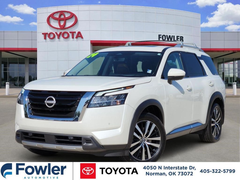 Pearl White Tricoat 2024 Nissan Pathfinder SUV / Crossover Front-Wheel Drive 9-Speed Automatic