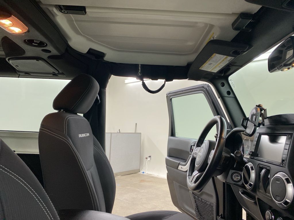 2016 Jeep Wrangler Rubicon photo