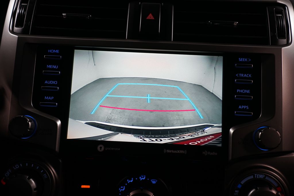 Thumbnail: 2022 Toyota 4Runner - 20