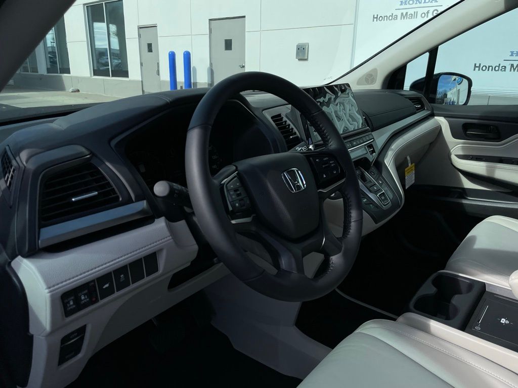 2025 Honda Odyssey EX-L 28