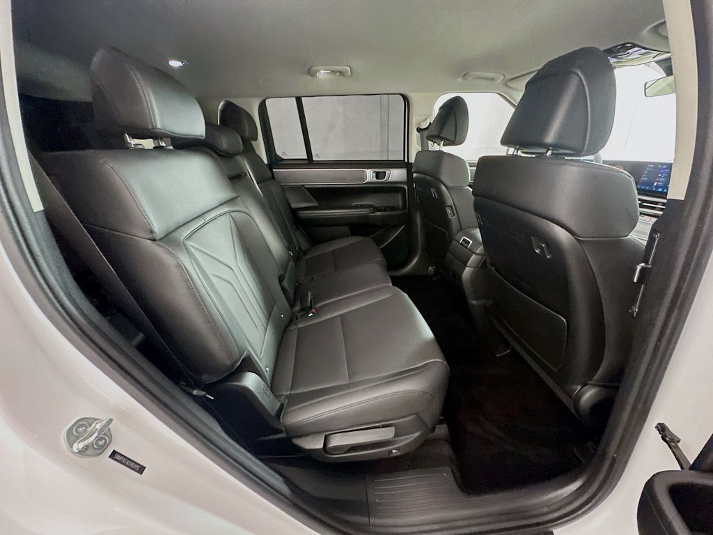 Thumbnail: 2025 Hyundai Santa Fe - 27