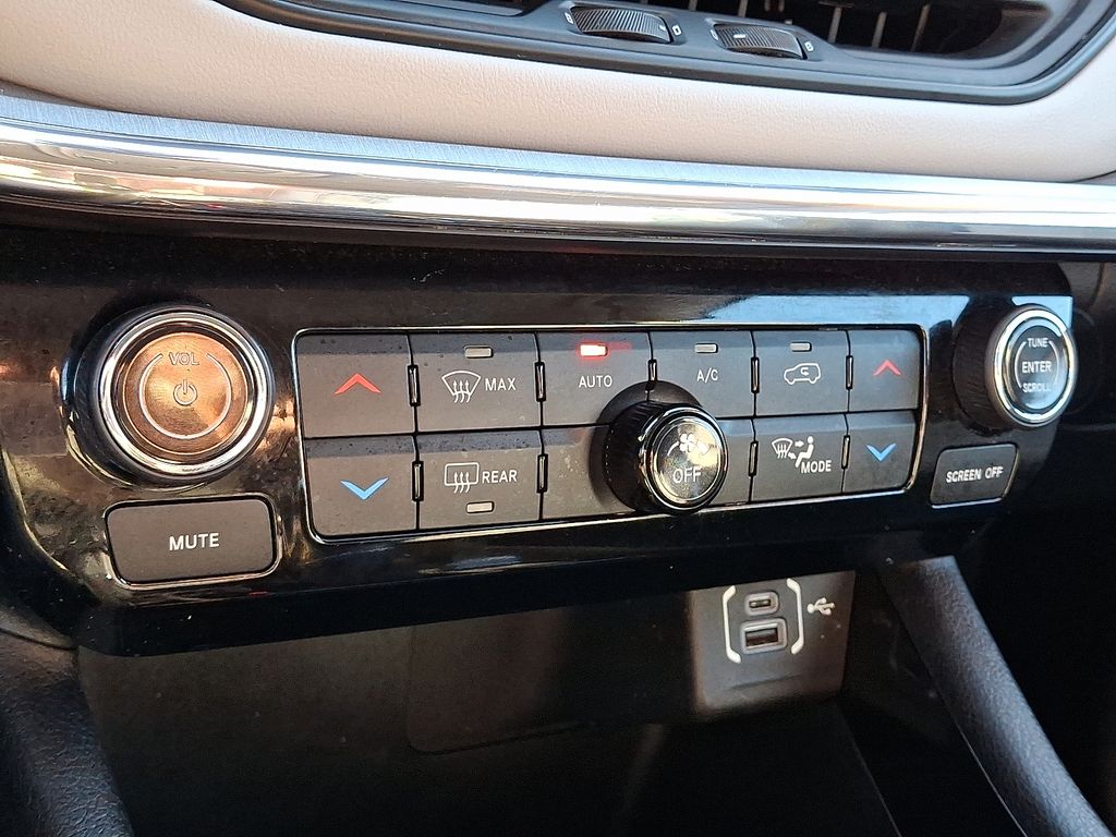 used 2022 Jeep Compass car, priced at $19,054