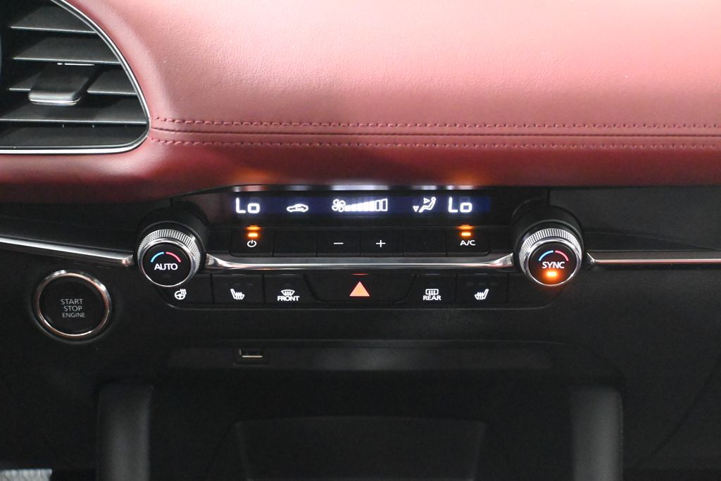 2021 Mazda Mazda3 Premium 23
