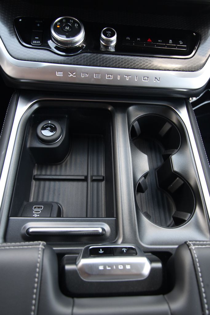 New 2026 Ford Expedition Max SUV