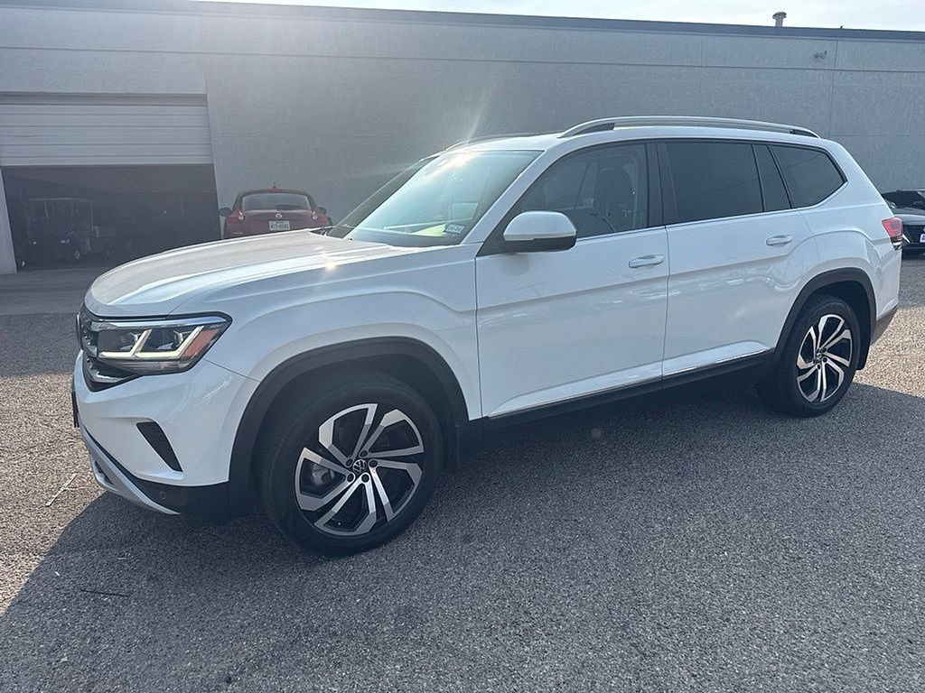 2022 Volkswagen Atlas 2.0T SEL - 1