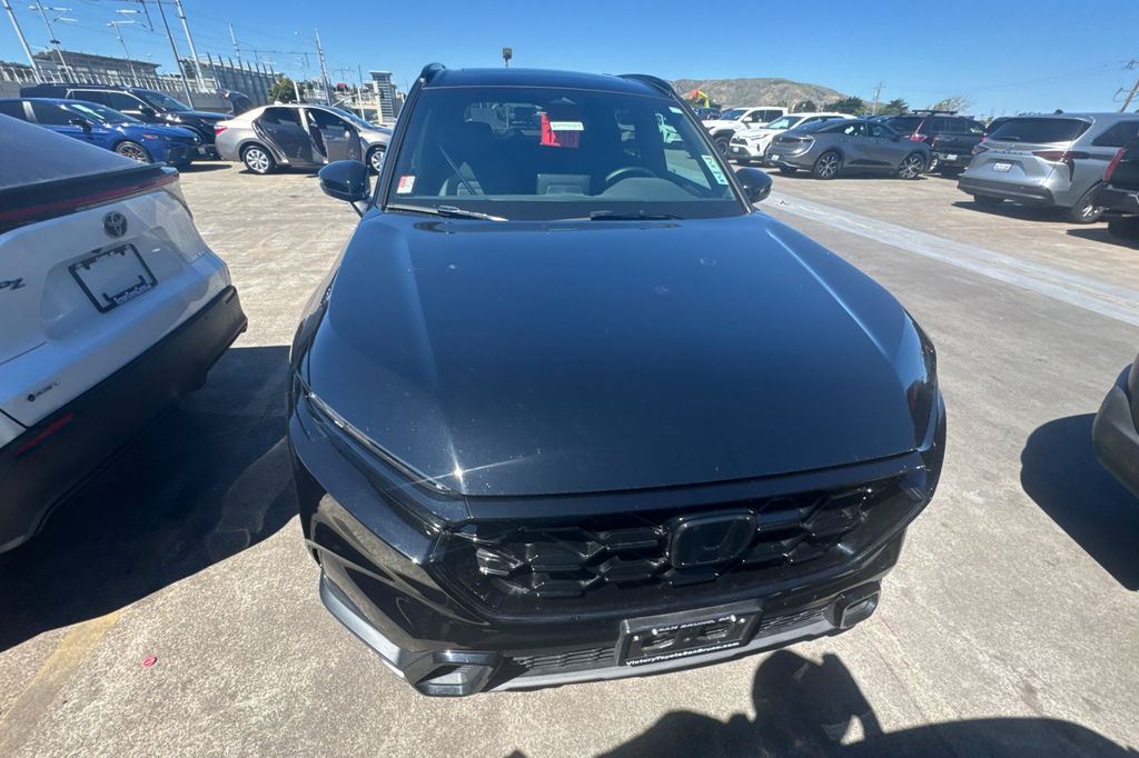 View vehicle photo 3