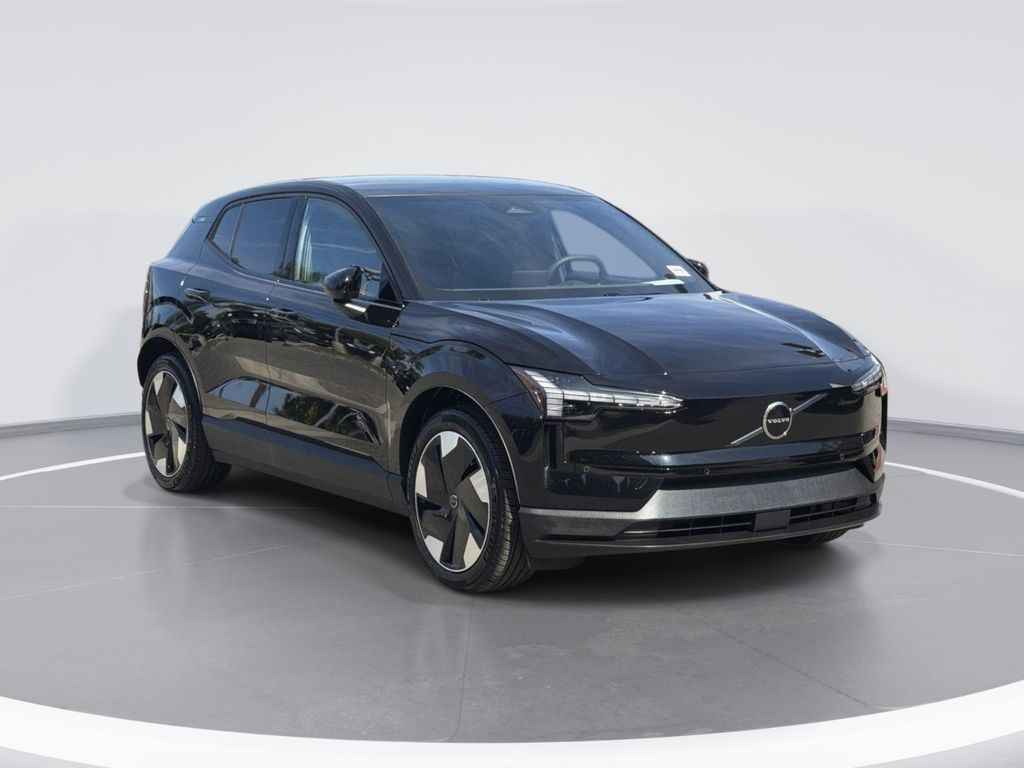 2025 Volvo EX30 Twin Plus eAWD