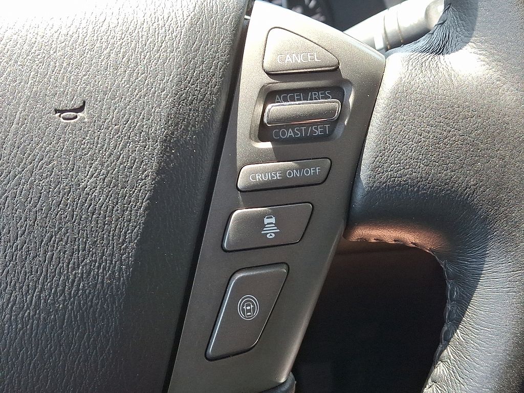 Thumbnail: 2018 Nissan Armada - 24