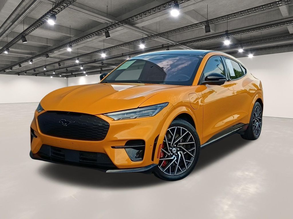 2022 Ford Mustang Mach-E