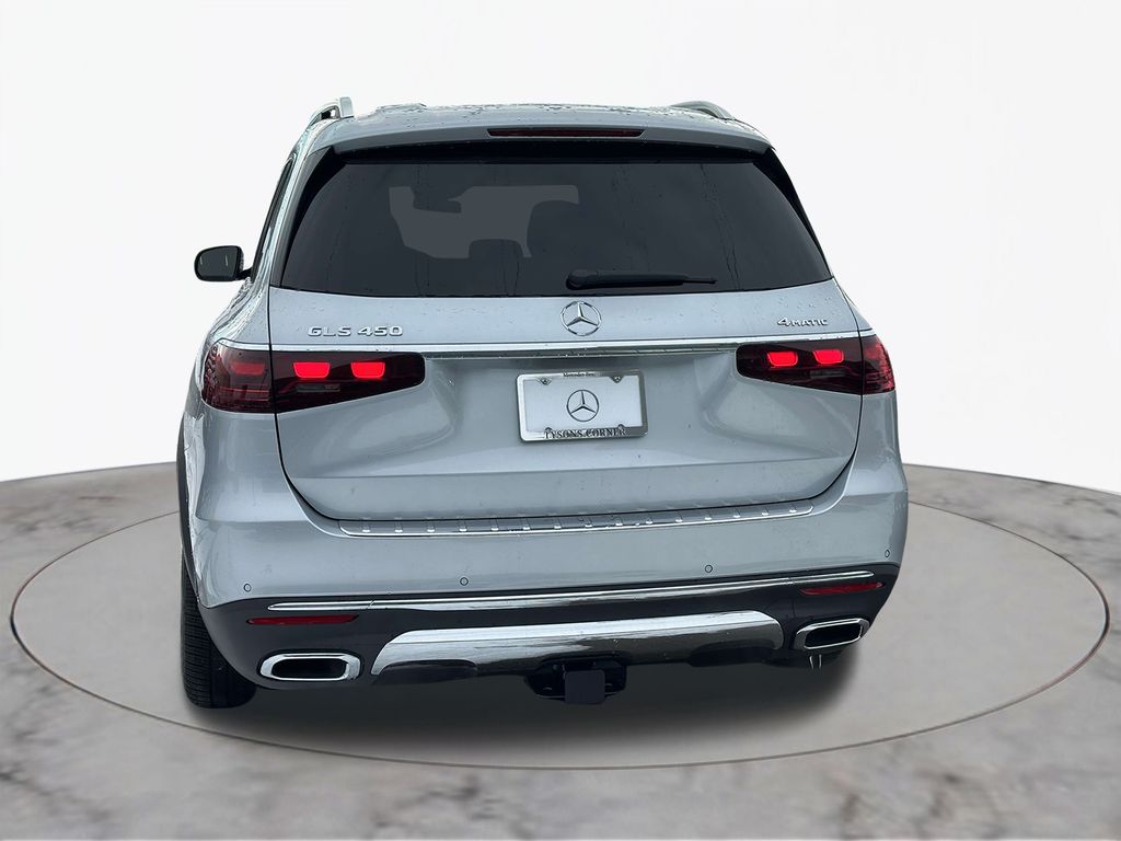 2025 Mercedes-Benz GLS 450 4MATIC 5