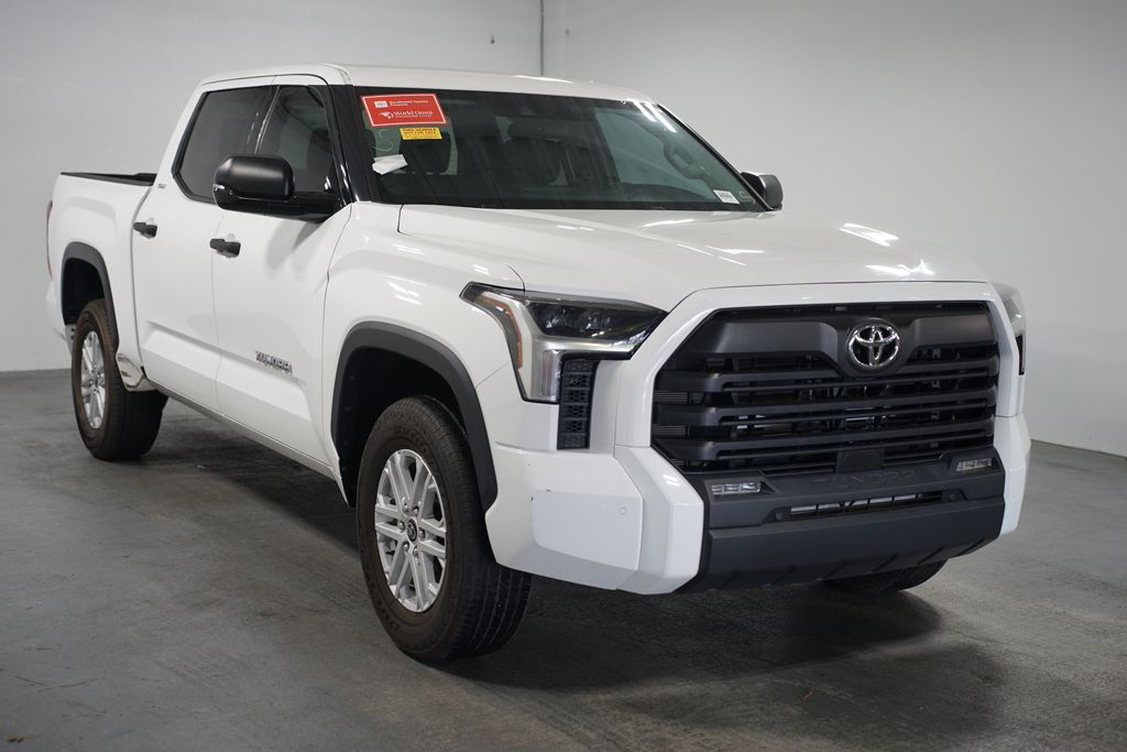 Thumbnail: 2023 Toyota Tundra - 3