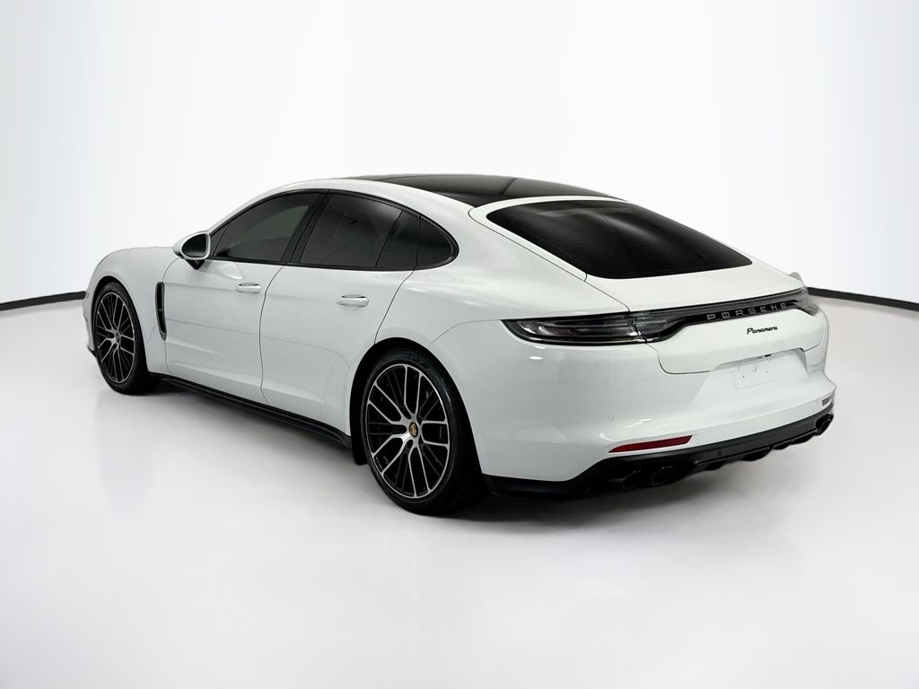 Thumbnail: 2023 Porsche Panamera - 3