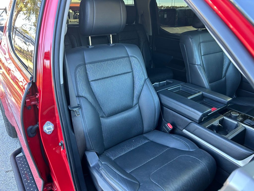 Thumbnail: 2022 Toyota Tundra - 15