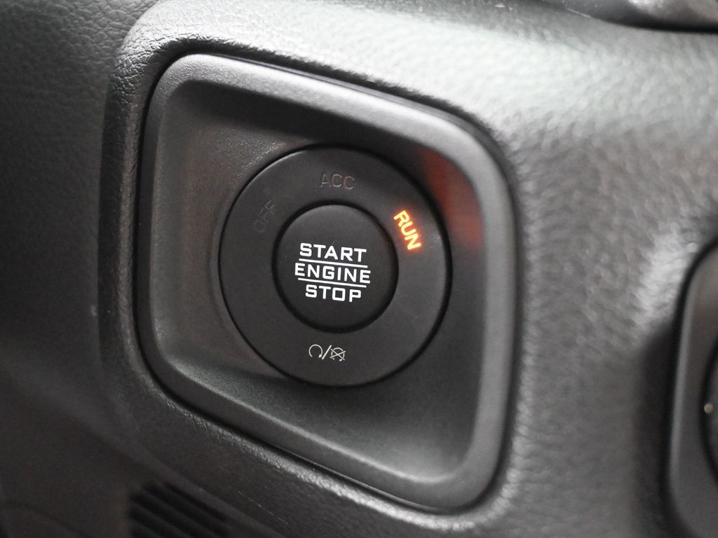 New 2026 Granite Crystal Metallic Clearcoat Jeep Willys image 25