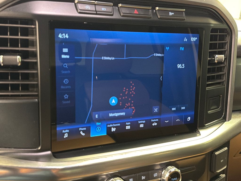 2021 Oxford White Ford F-150 Lariat 4X4 Truck