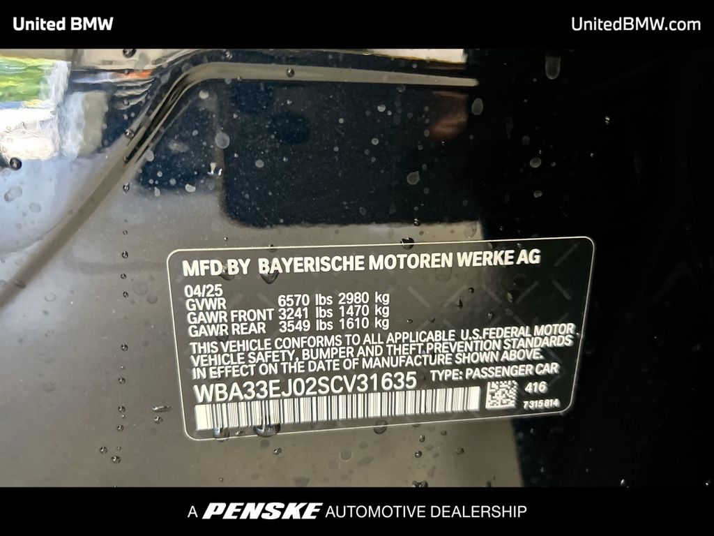 Thumbnail: 2025 BMW 7 Series - 24