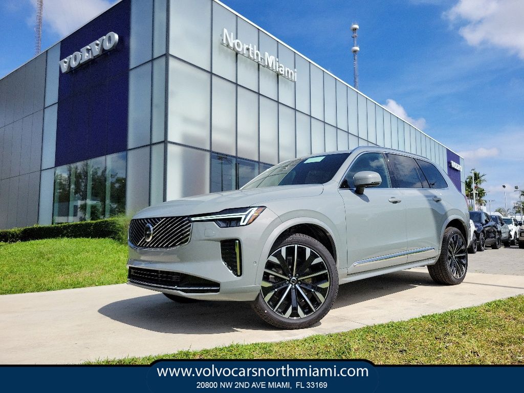 2026 Volvo XC90 B6 Plus 7-Seater