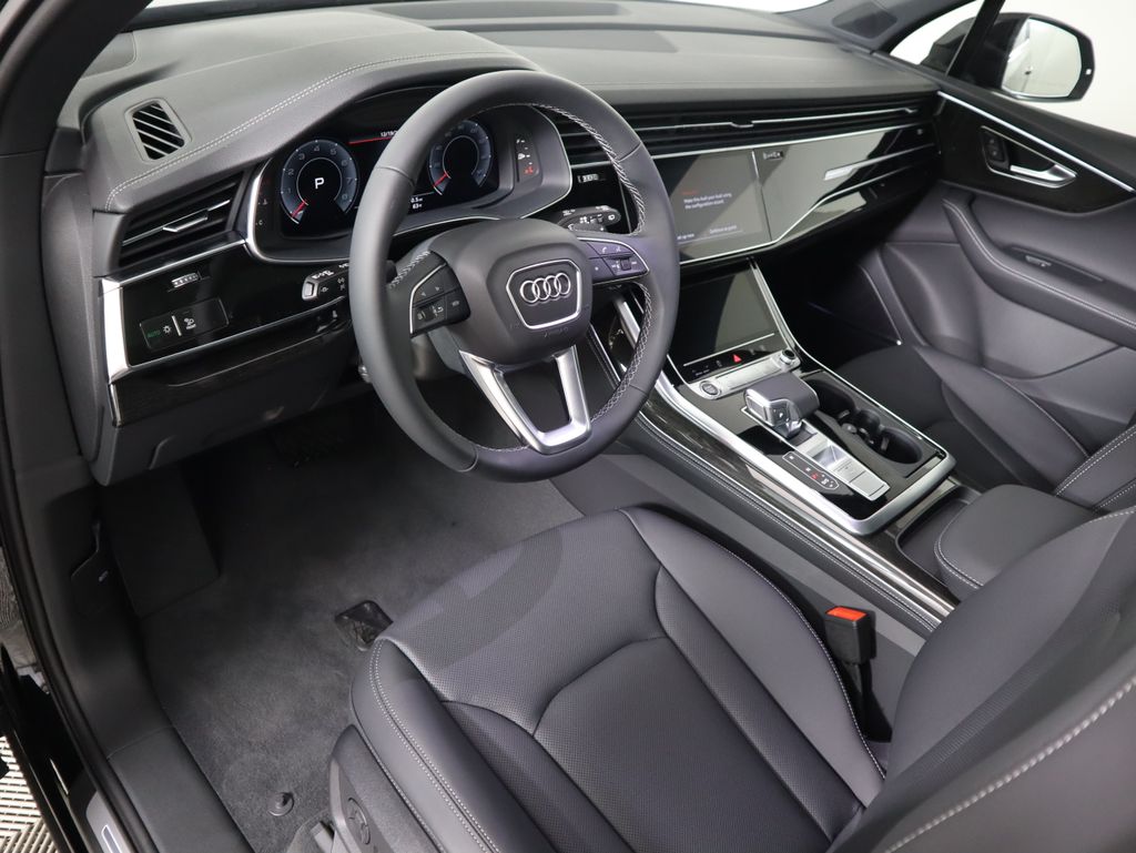 Thumbnail: 2026 Audi Q7 - 10