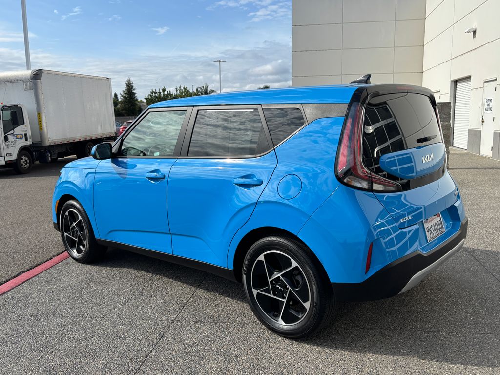 Thumbnail: 2023 Kia Soul - 7