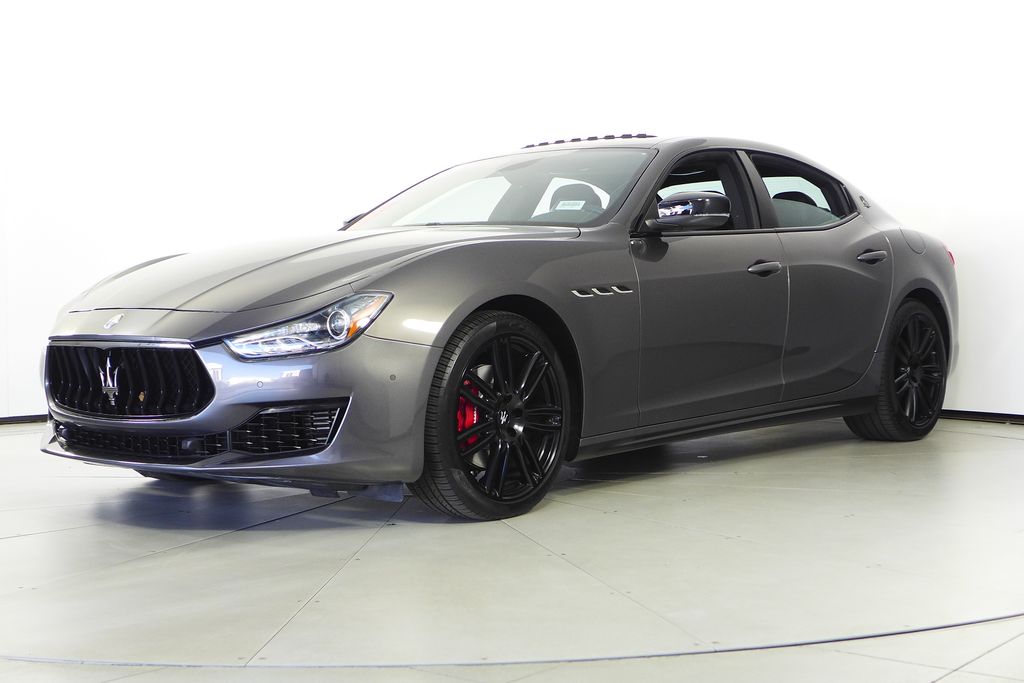 Thumbnail: 2020 Maserati Ghibli - 2