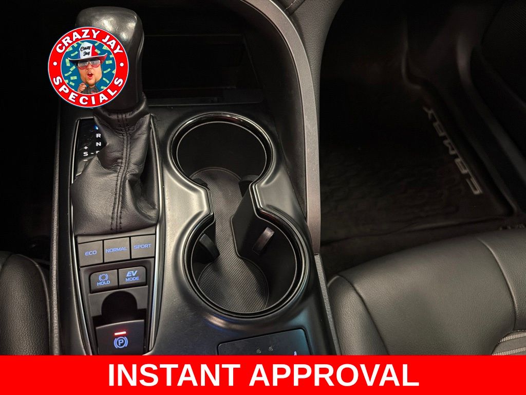 Used 2018 Toyota Camry Hybrid Sedan
