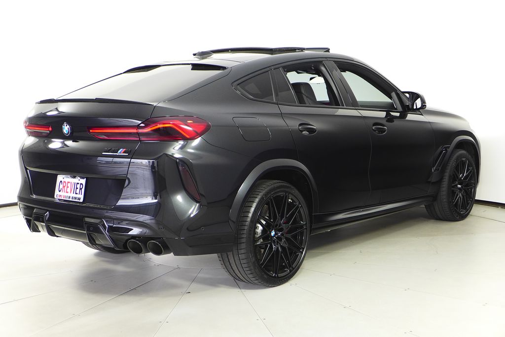 2024 BMW X6 M 8