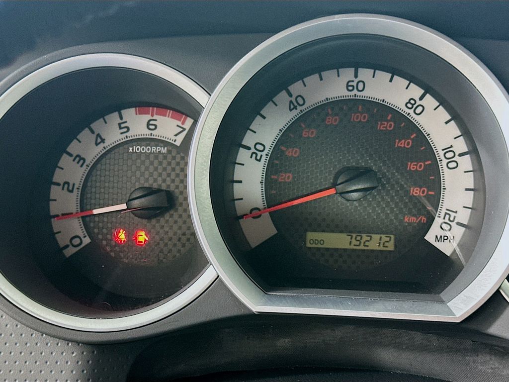 2013 Toyota Tacoma PreRunner 12