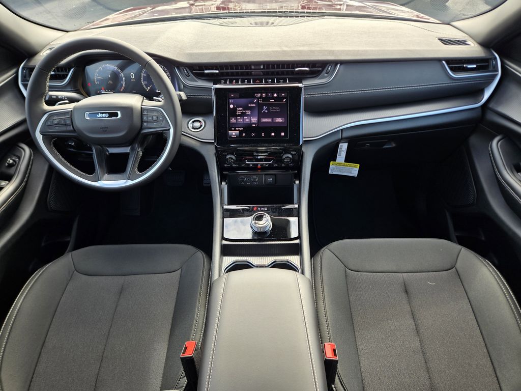 2026 Jeep Grand Cherokee Laredo - 4