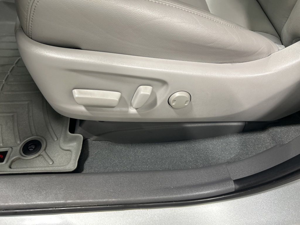 used 2020 Toyota Sienna car, priced at $29,914