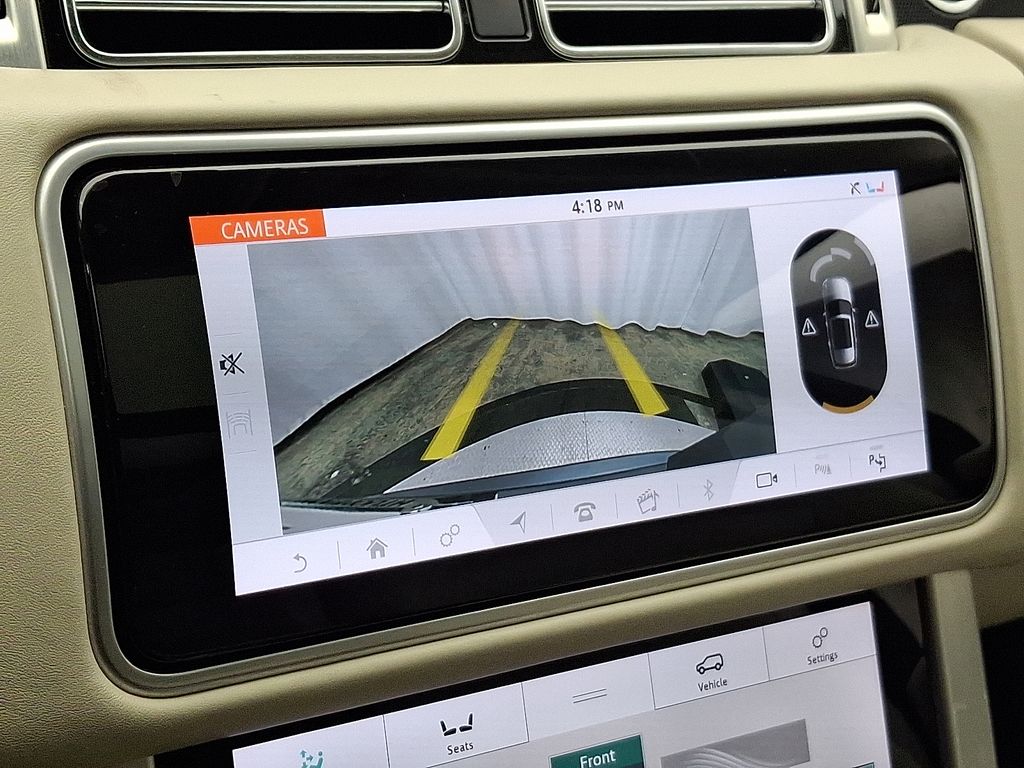Thumbnail: 2018 Land Rover Range Rover - 20