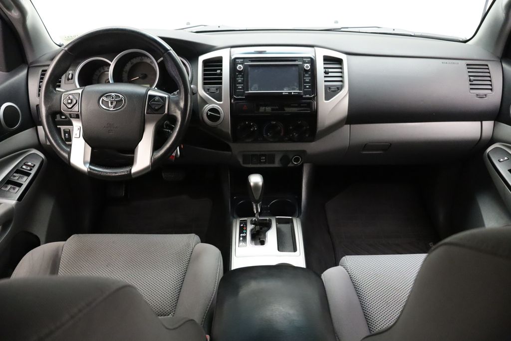 2015 Toyota Tacoma Base 23