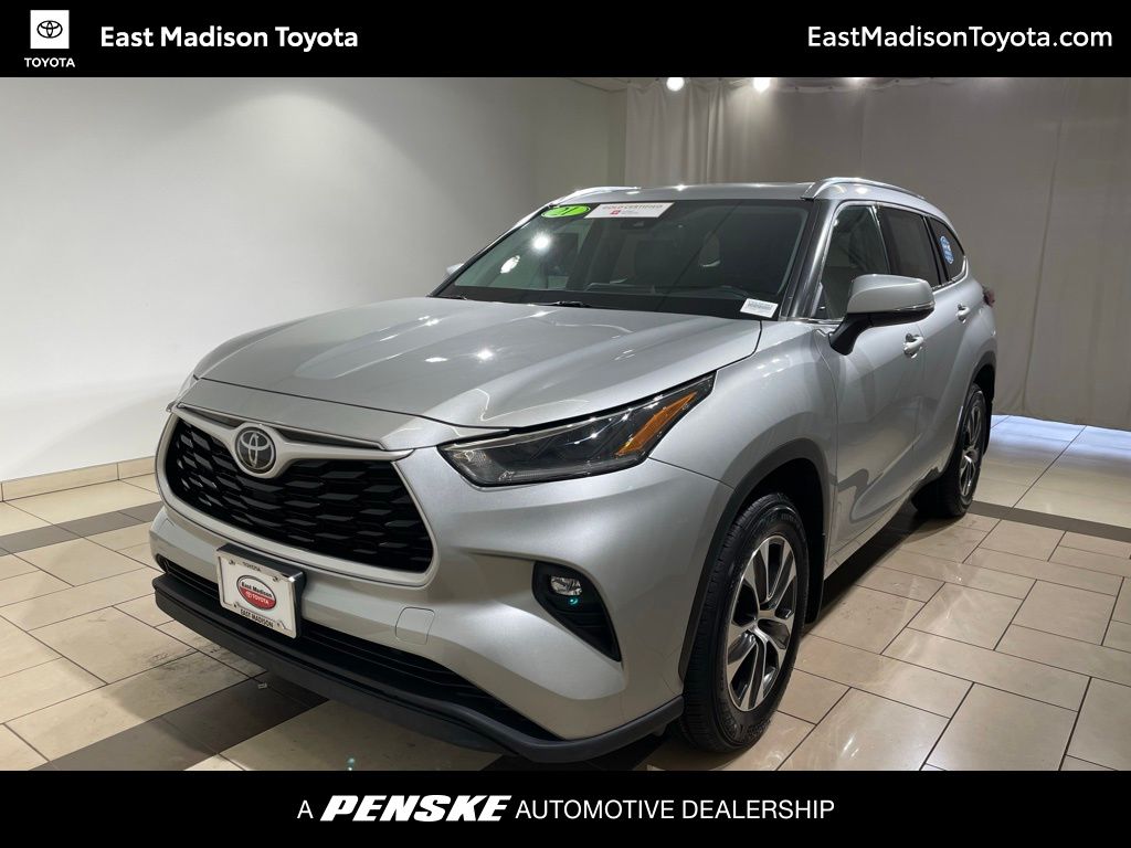 2021 Toyota Highlander XLE -
                Madison, WI